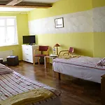 Goscinne Irene Hostel Πόζναν