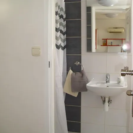 旅馆 Goscinne Irene *