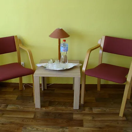 Goscinne Irene אכסניה *